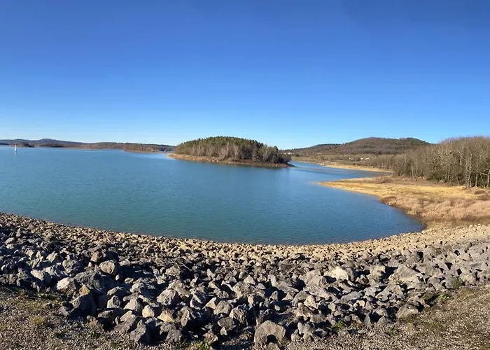 Maison Avec Vue Sur Le De *