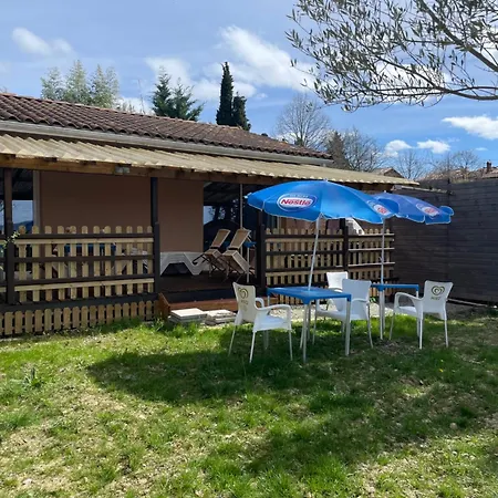 Maison Avec Vue Sur Le De Montbel (Ariege)
